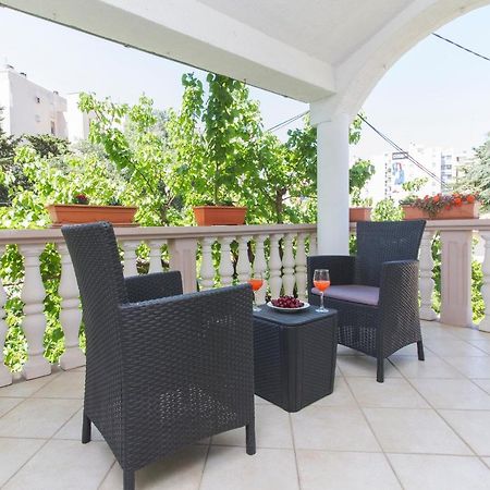 Apartman Andrijana Zara Esterno foto