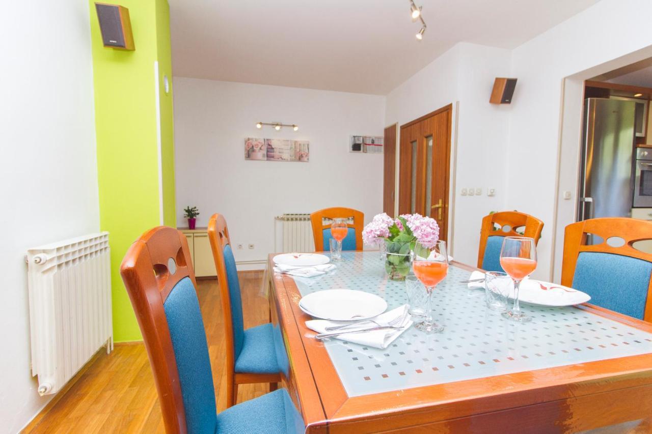 Apartman Andrijana Zara Esterno foto