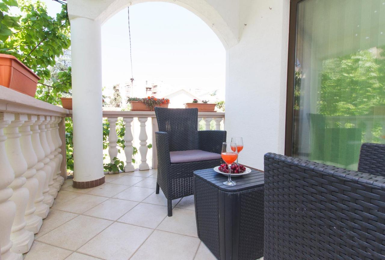 Apartman Andrijana Zara Esterno foto