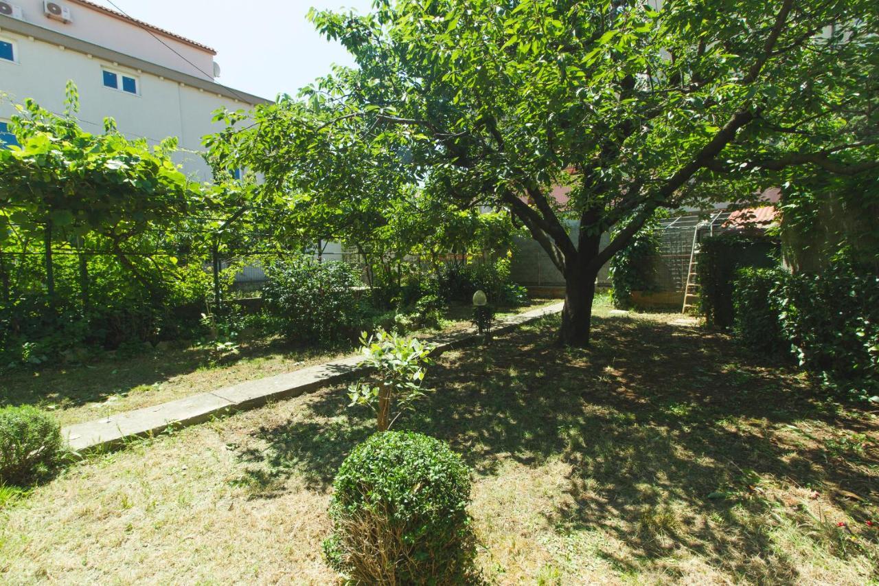 Apartman Andrijana Zara Esterno foto