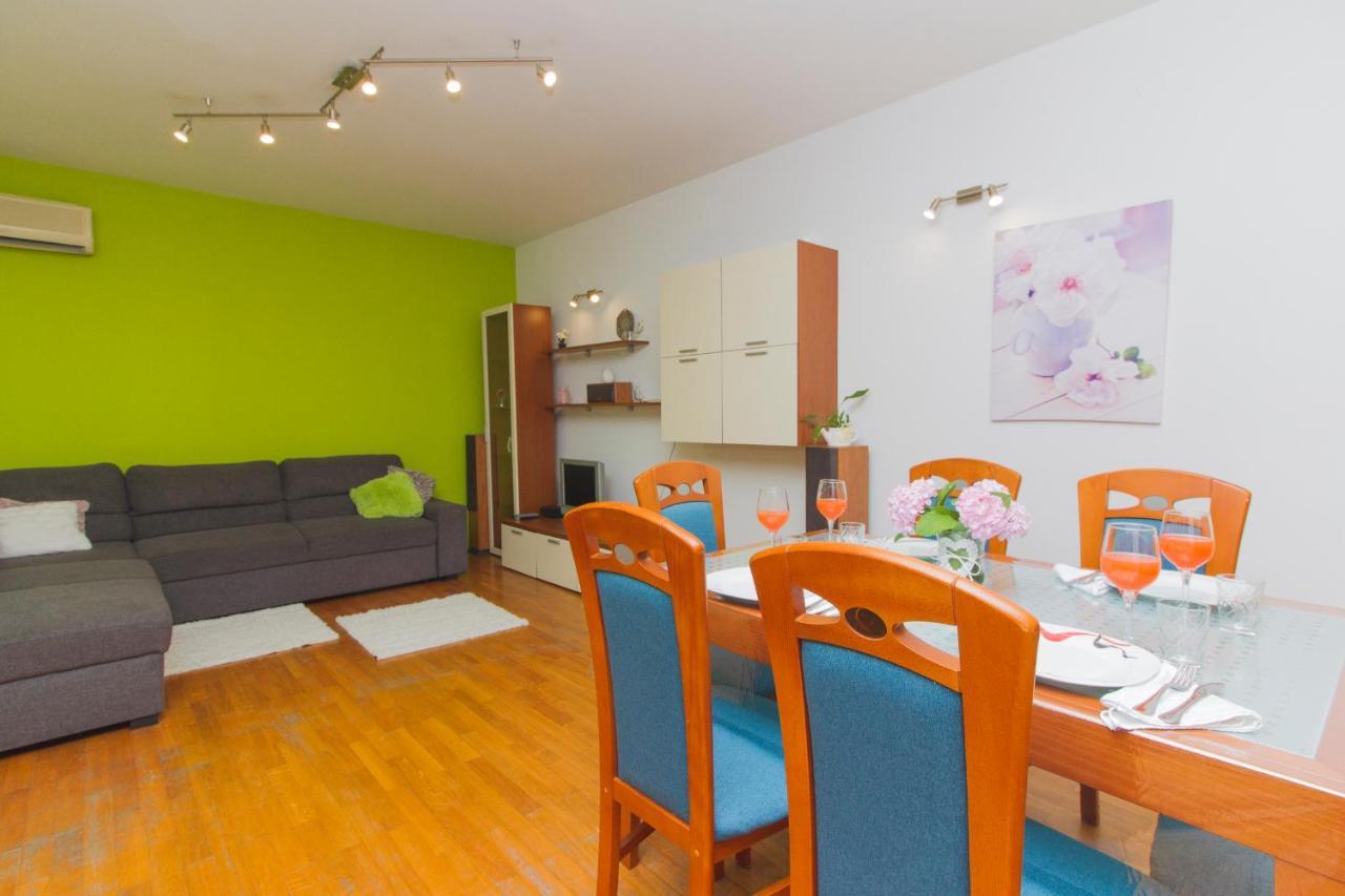 Apartman Andrijana Zara Esterno foto