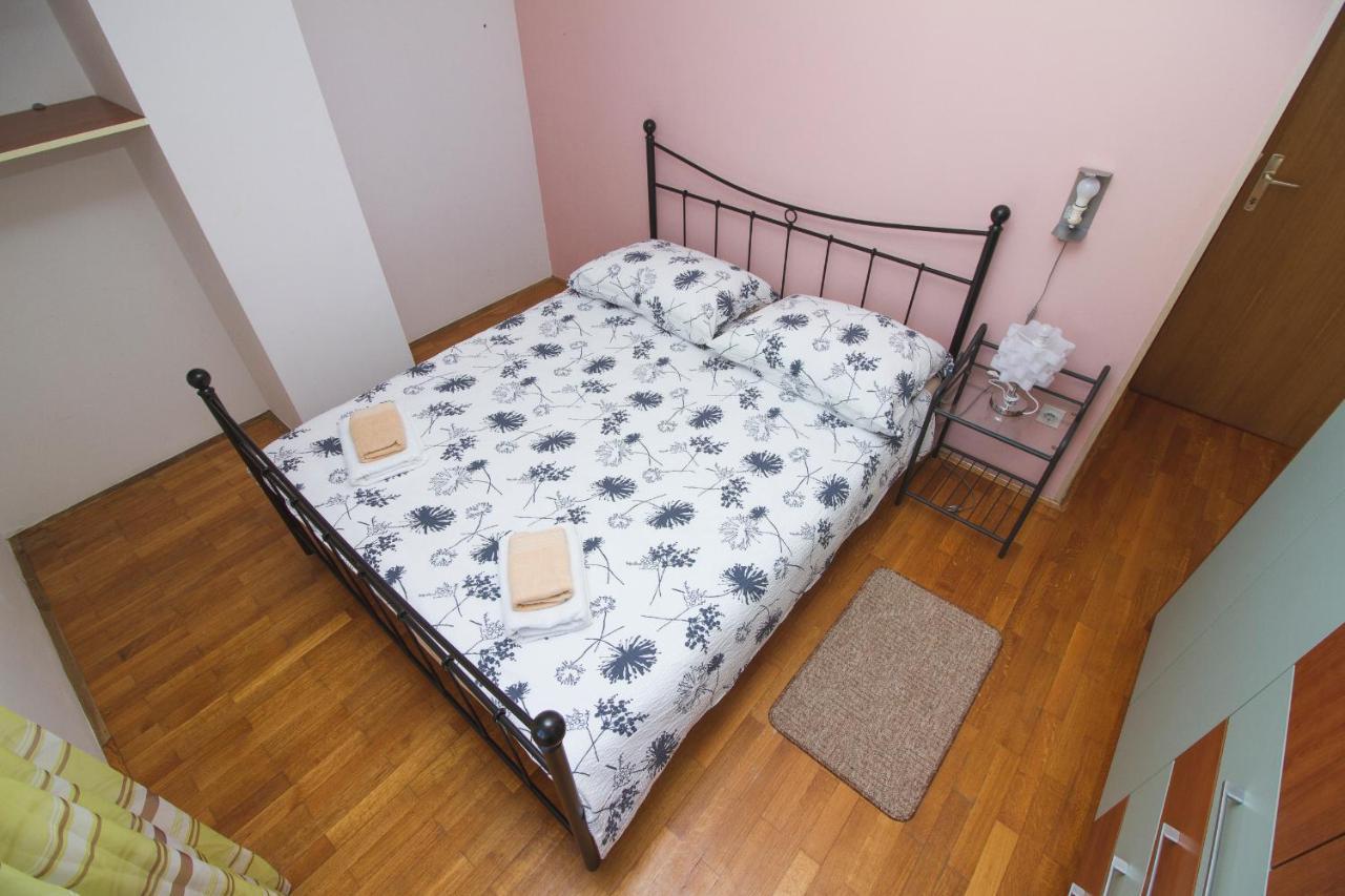 Apartman Andrijana Zara Esterno foto