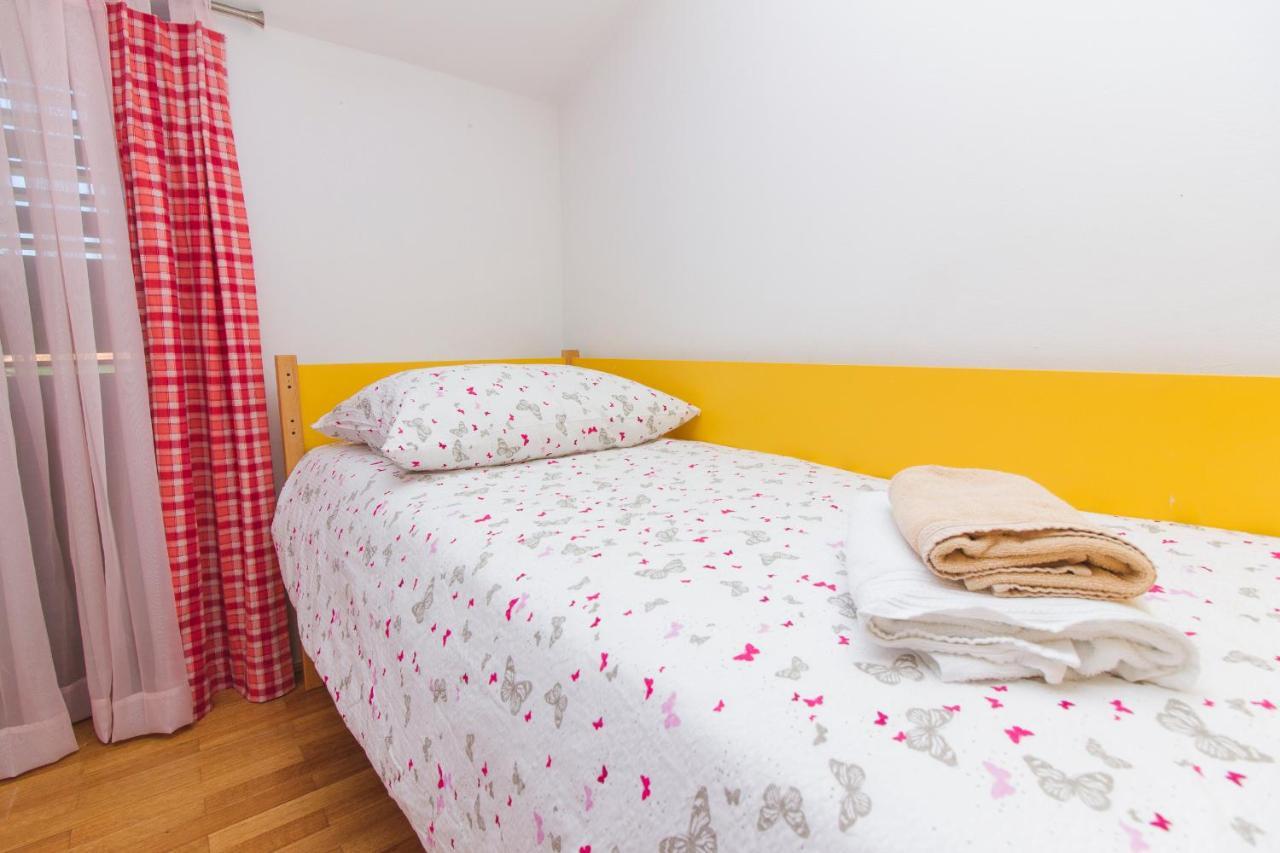Apartman Andrijana Zara Esterno foto