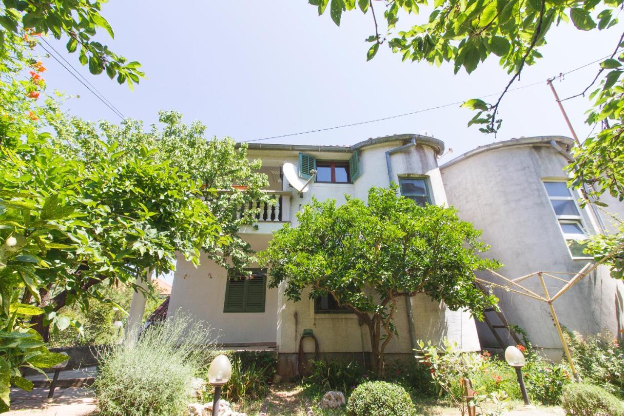 Apartman Andrijana Zara Esterno foto