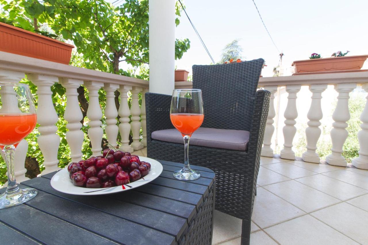 Apartman Andrijana Zara Esterno foto